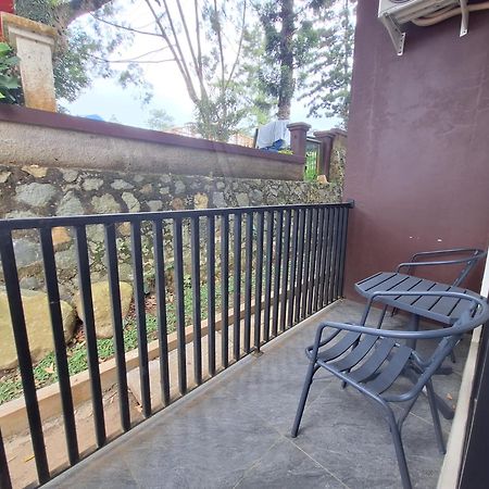 Urbanview Hotel Inkoppabri Cisarua Puncak Ngoại thất bức ảnh
