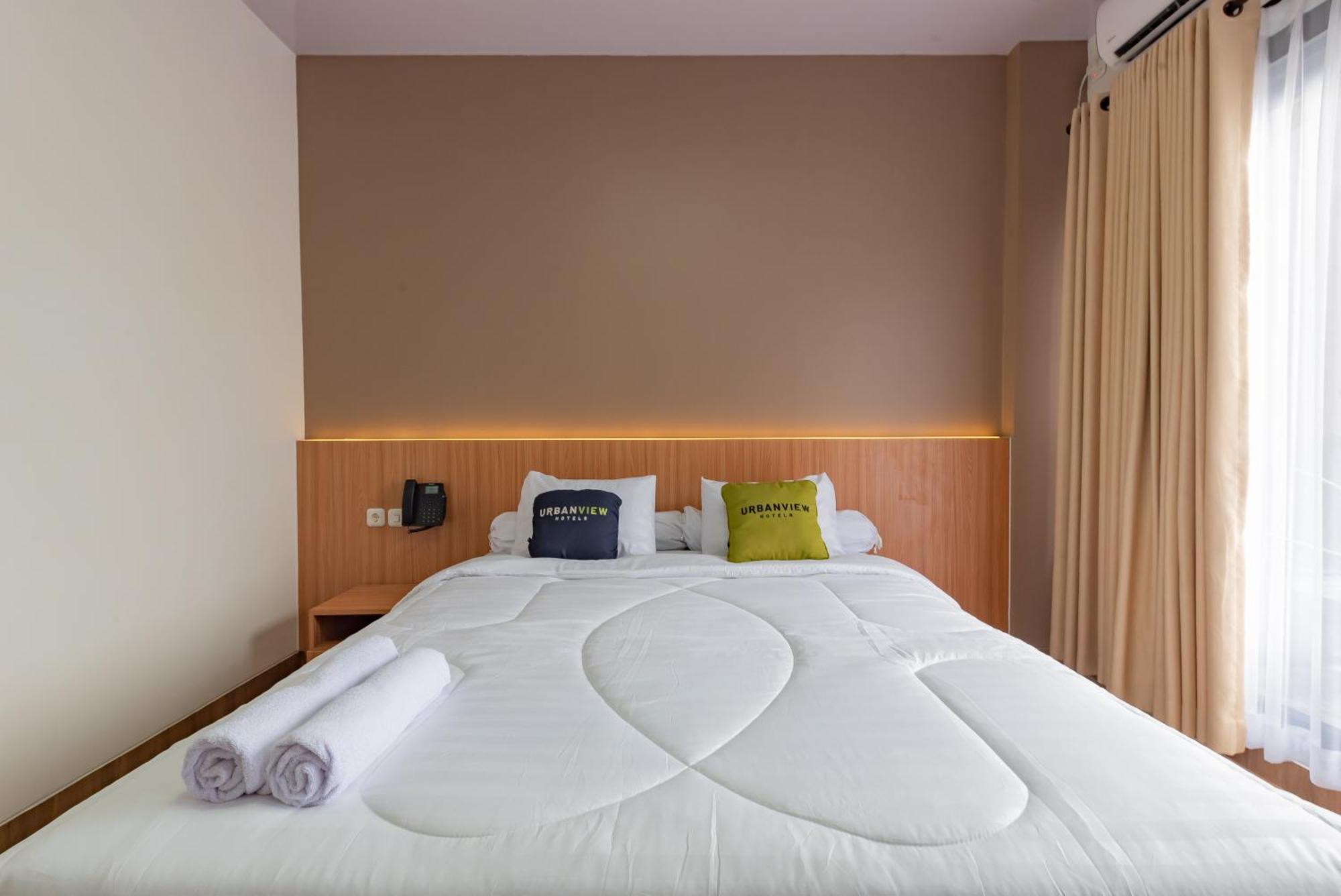 Urbanview Hotel Inkoppabri Cisarua Puncak Ngoại thất bức ảnh