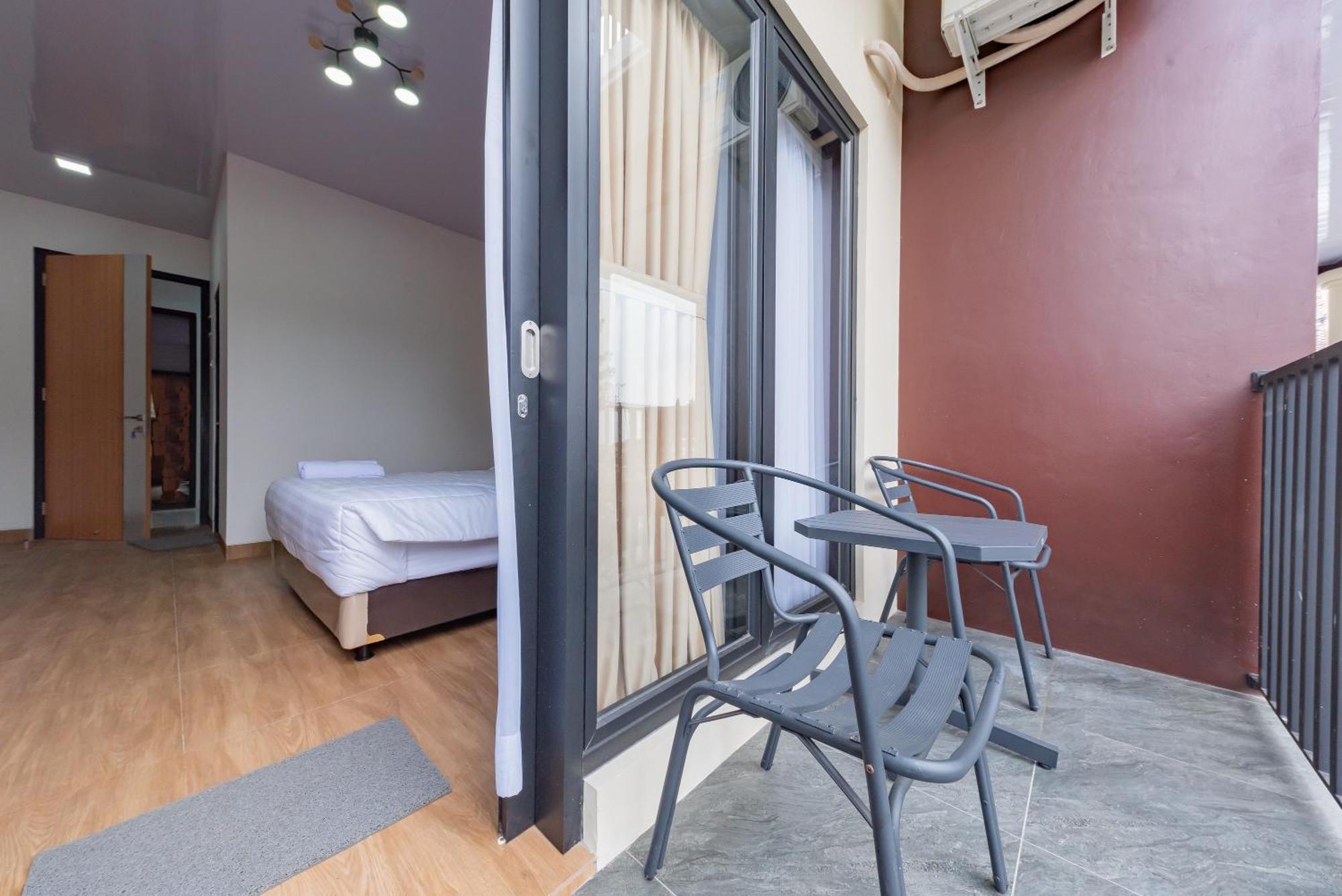 Urbanview Hotel Inkoppabri Cisarua Puncak Ngoại thất bức ảnh