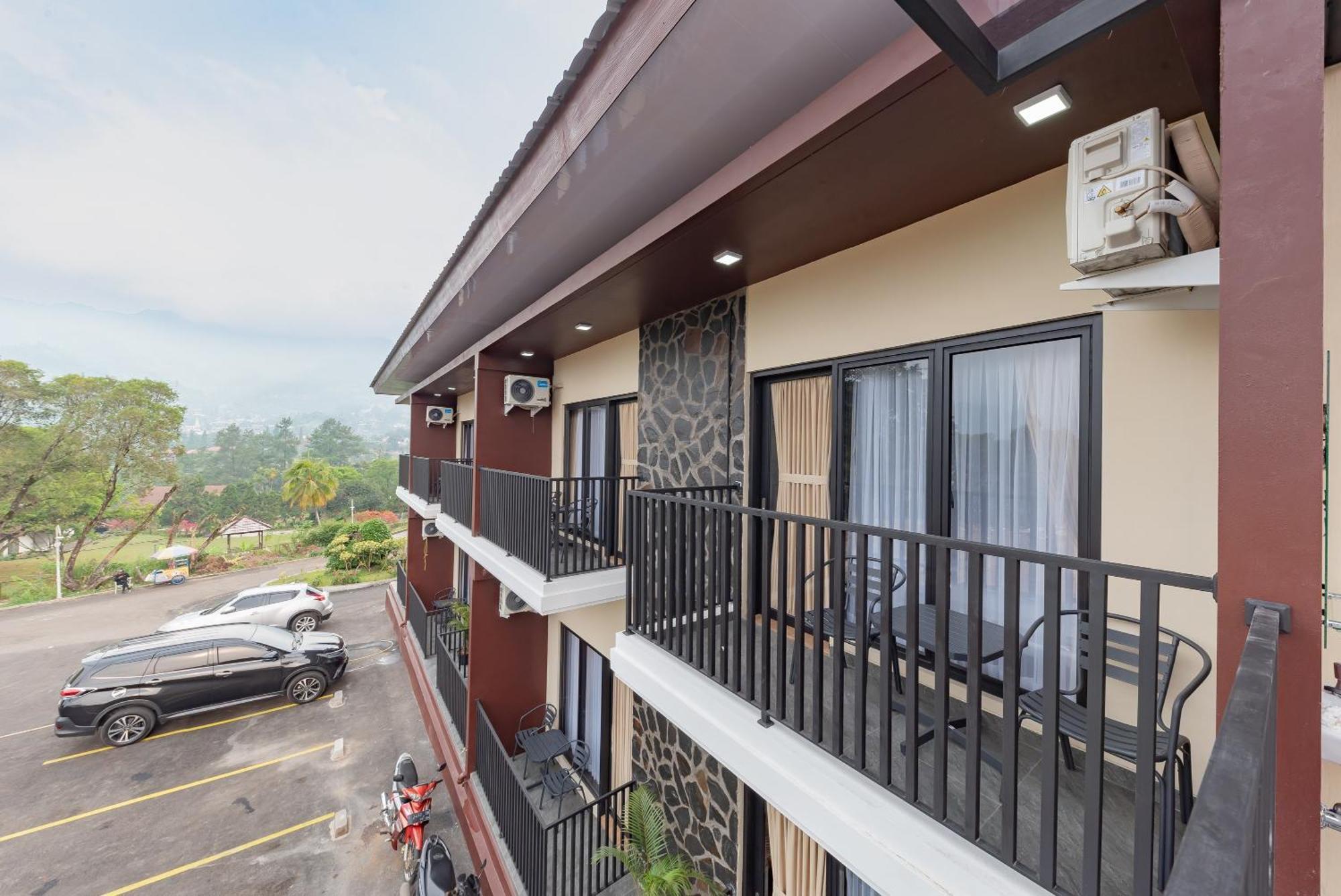 Urbanview Hotel Inkoppabri Cisarua Puncak Ngoại thất bức ảnh