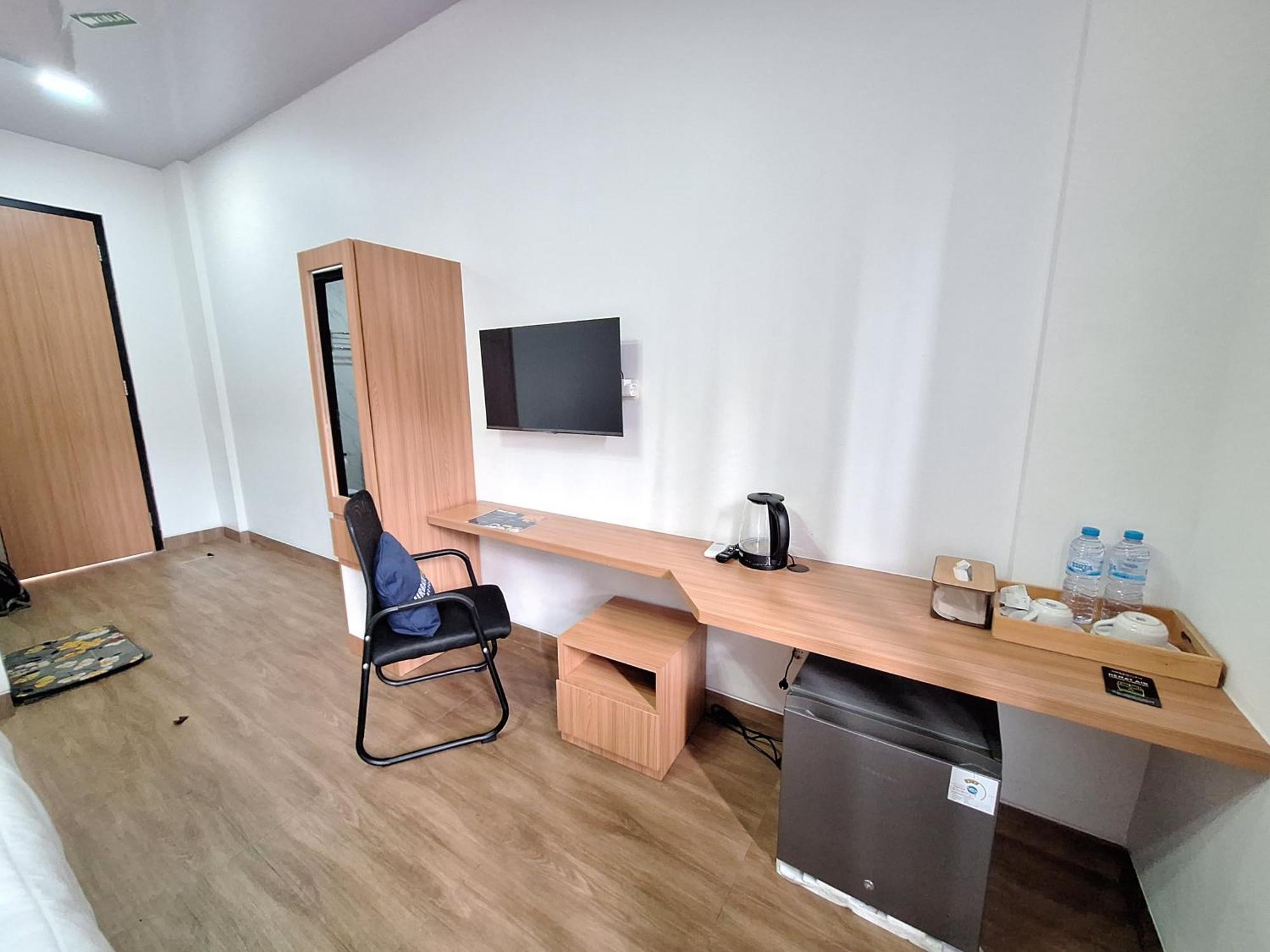 Urbanview Hotel Inkoppabri Cisarua Puncak Ngoại thất bức ảnh