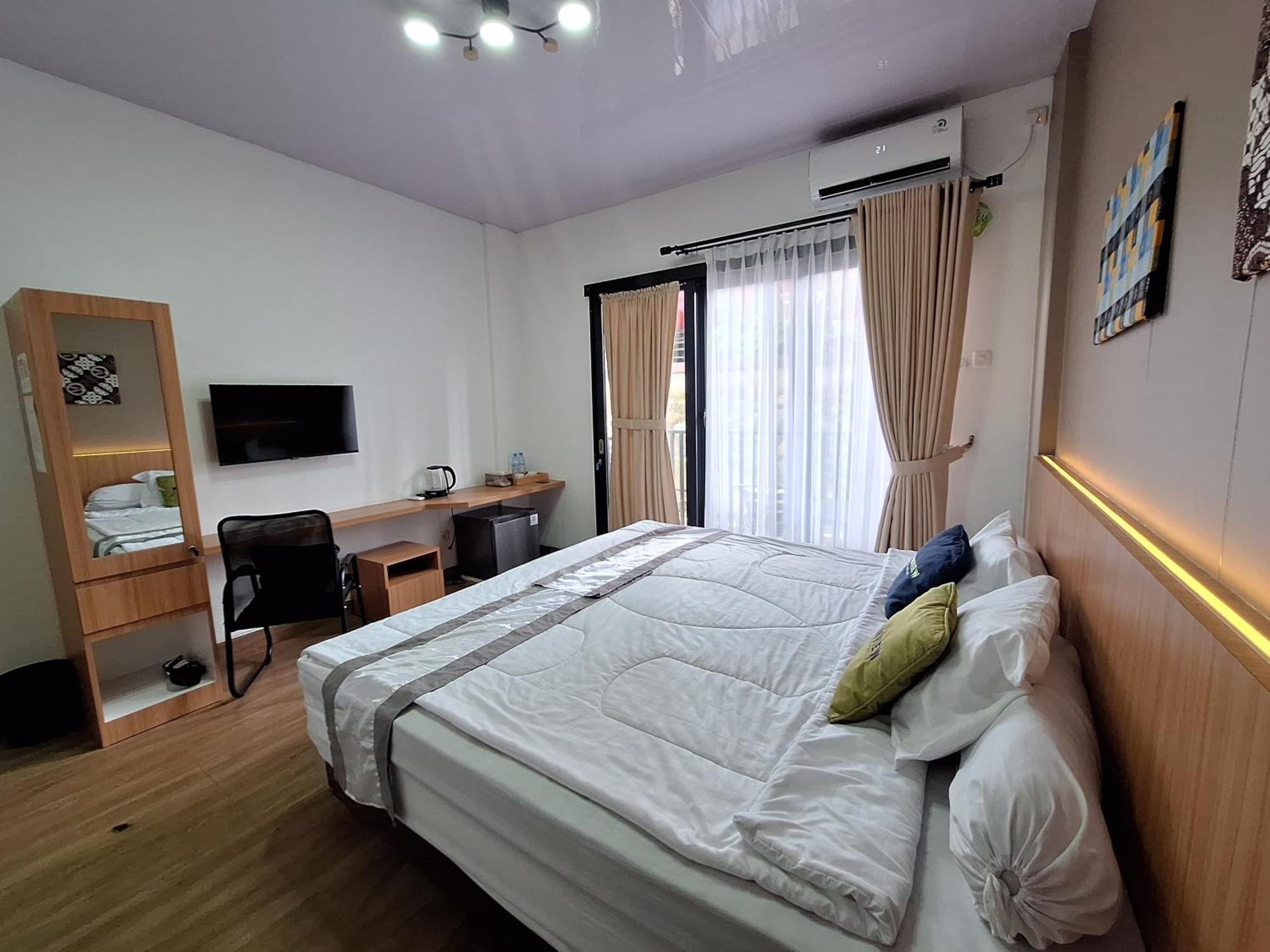 Urbanview Hotel Inkoppabri Cisarua Puncak Ngoại thất bức ảnh